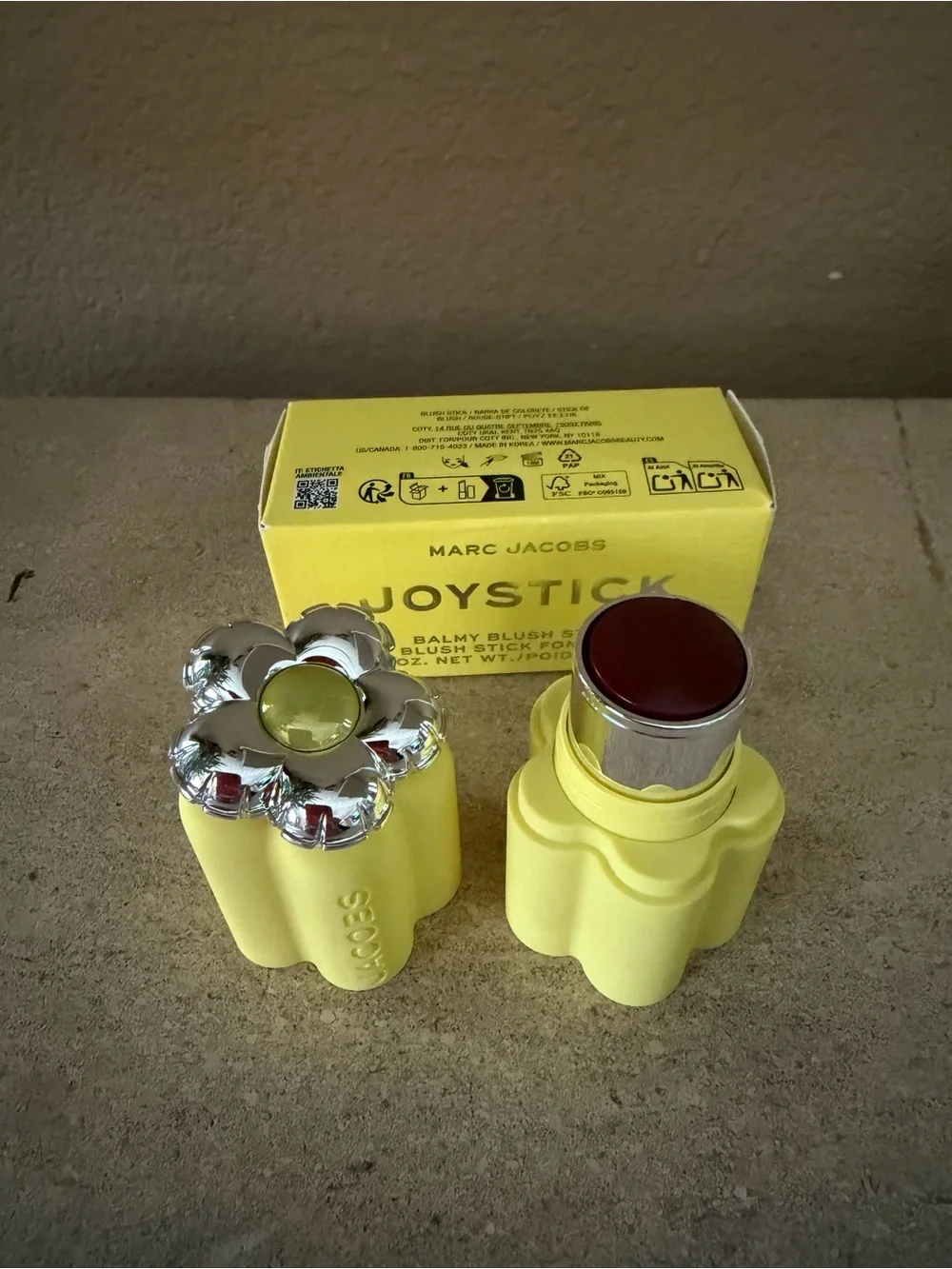 Marc Jacobs Joystick balmy blush stick- 410 Freaks and Cheeks